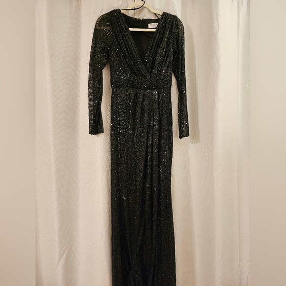 Mac Duggal NWT Black sequin long sleeve size 4 - Picture 3 of 6